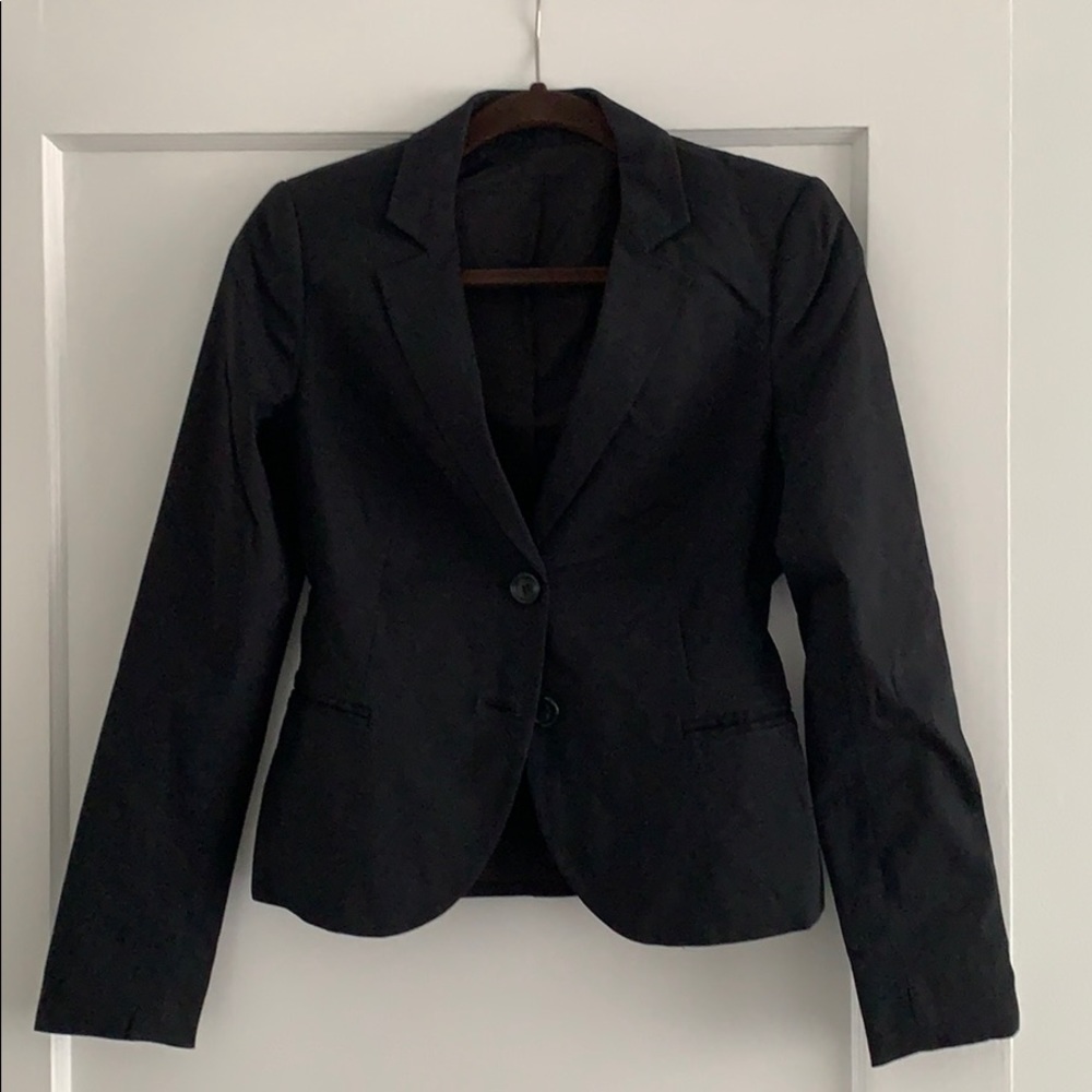 Black Basic Blazer